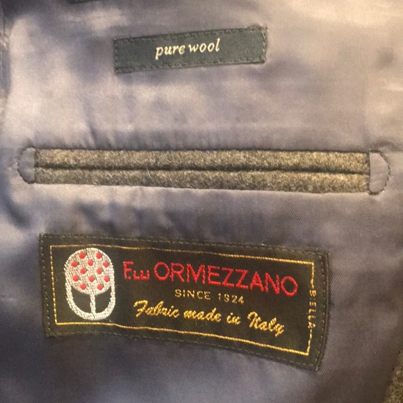 %100 Pure Wool Gray Suit SZ 38L - Made in Italy - Picture 2 of 7